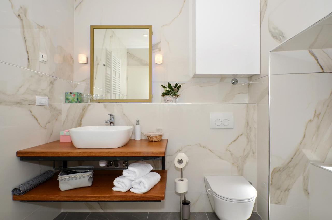 Rooms Valery Split Exterior foto