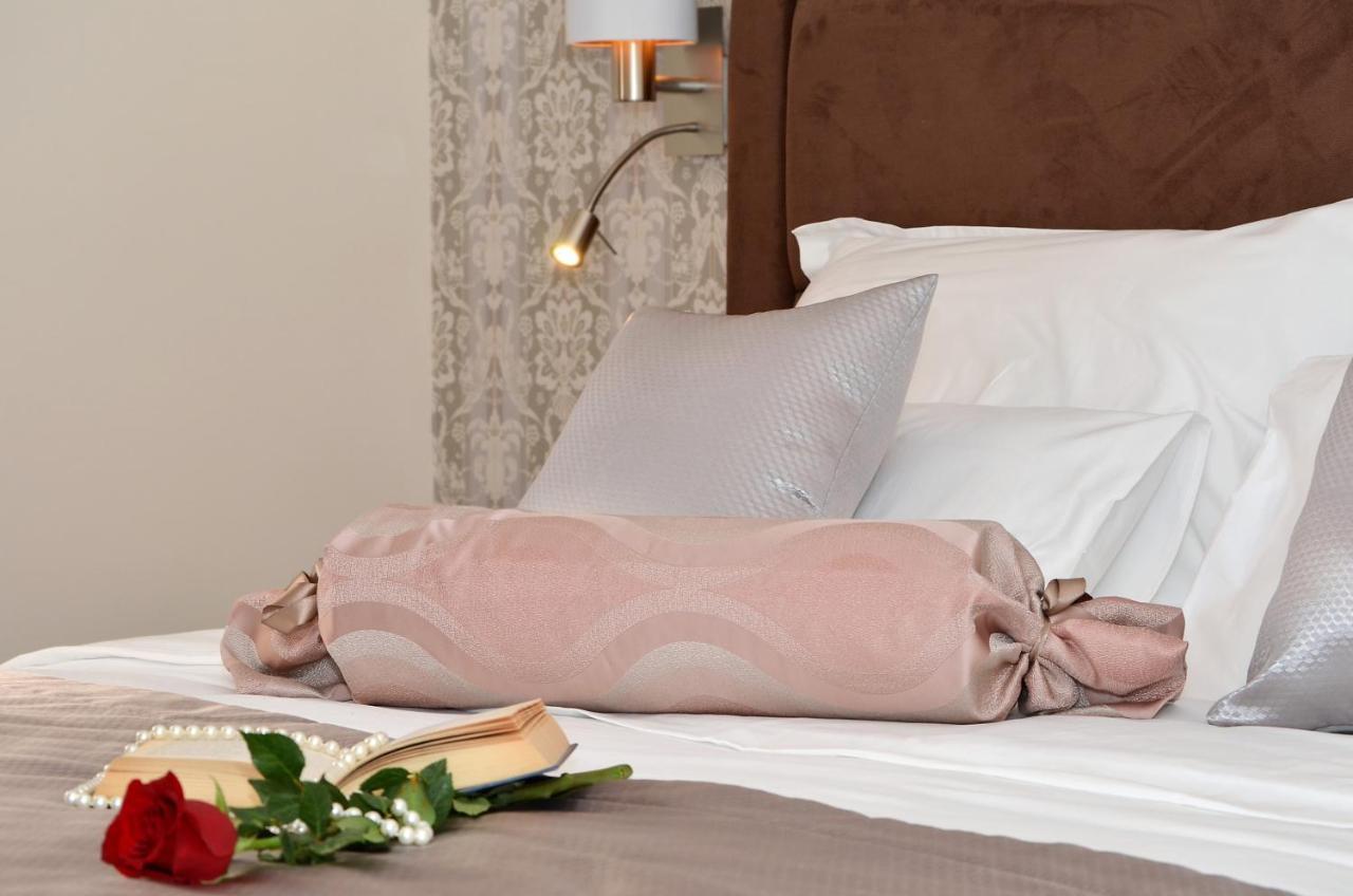 Rooms Valery Split Exterior foto